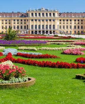Dvorec Schönbrunn 
